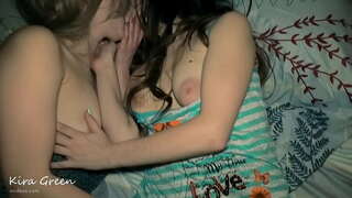 Ir-raġel tiegħi anzjani tiegħi sħun Pass oħt, 3some Dilettanti Sess, l-bniet kiss, sabiħa li ħalq, Dick fil-ħalq, il-Qsim żgħar u omosesswali, 2-bniet 1 guy sħun ftit sess hot