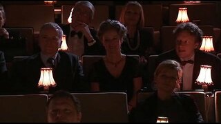 Celia జోన్స్ - లెస్బియన్ - హార్డ్ షో తో ఒక సీసా మరియు ఒక baseballbat