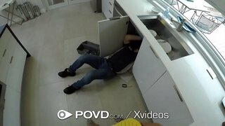 Big dick Folien in engen Brünette Fotze