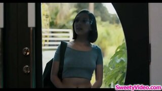 Sexy masajçı режется qayçı ilə öz клиенткой лесбиянкой