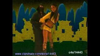 Tanner Flexible ഒരു സെക്സി വീഡിയോ ഗെയിം അധാർമിക kumbat