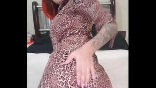 TATTOOED FALIS SUR LA INTERRETO